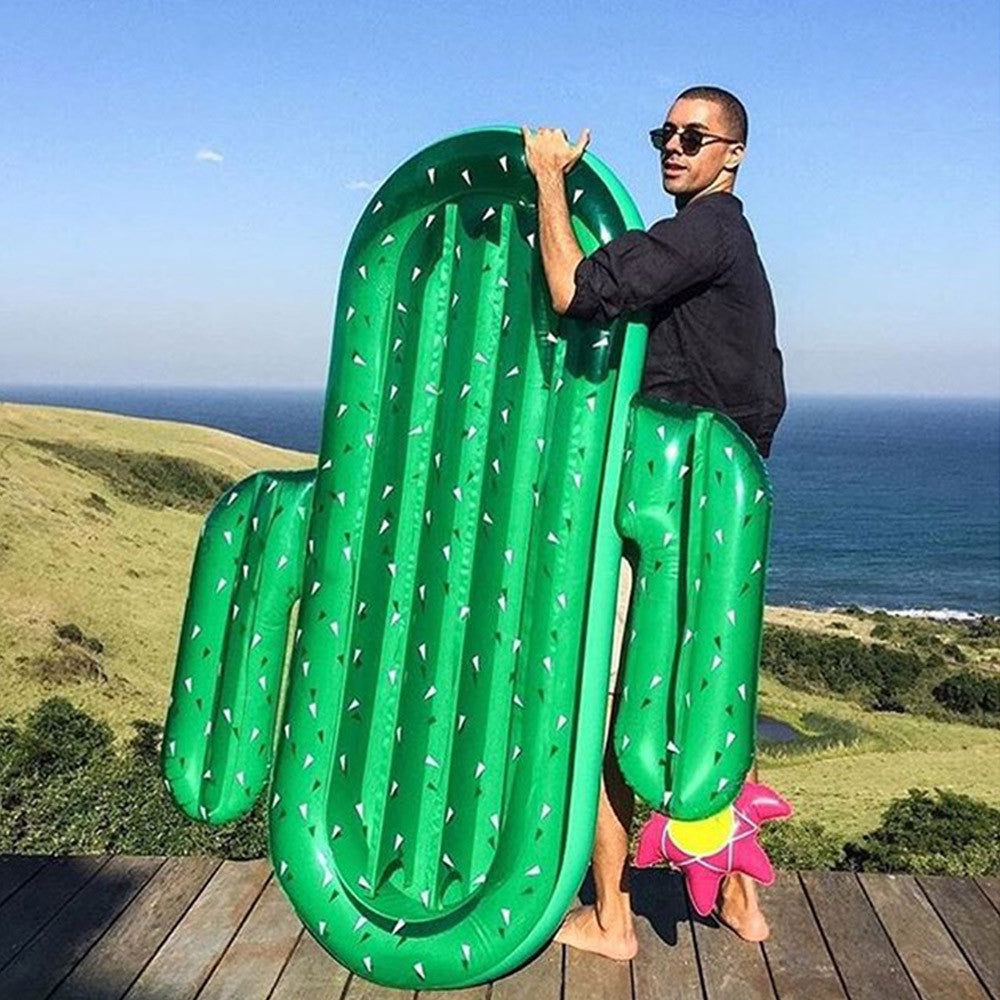 2017 Good Quality Summer Giant Inflatable Water Sport Buoy Giant Inflatable Cactus Floating Row Swim Rings Air Mattress